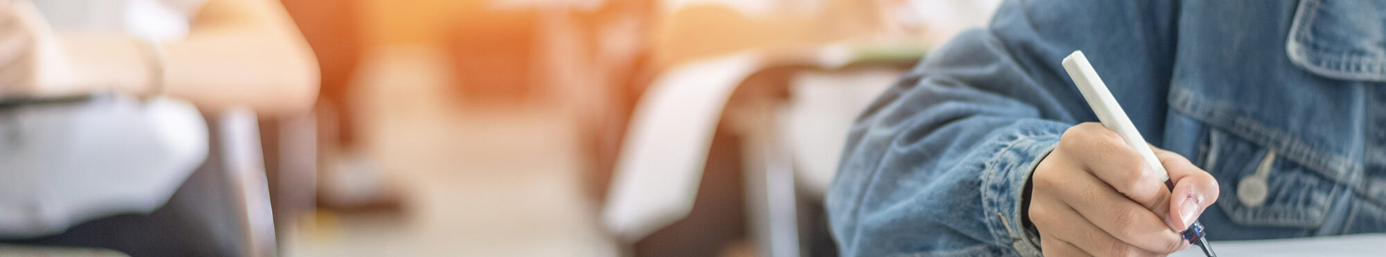 Motivbild Schule, Bildung [Foto: ©Chinnapong - stock.adobe.com]