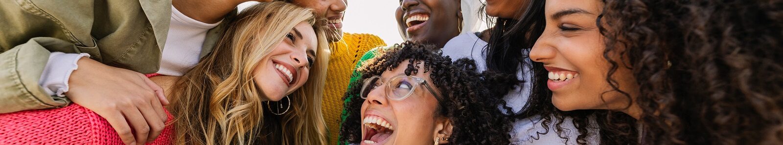 Motivbild Frauen [©Xavier Lorenzo; stock.adobe.com]