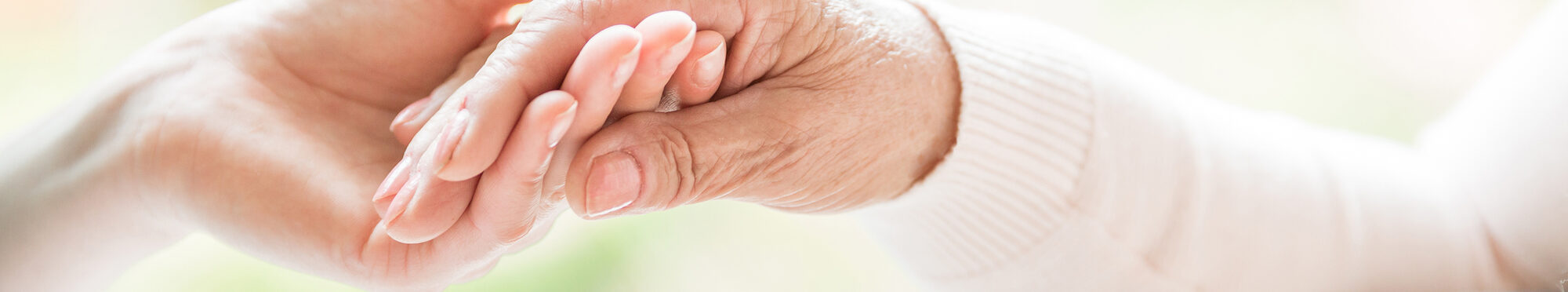 Motivbild Pflege, Hilfe [Foto: © Photographee.eu - stock.adobe.com]