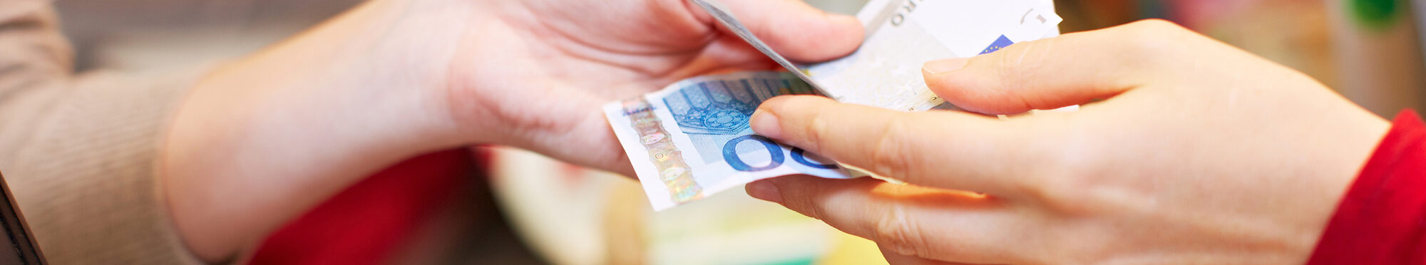 Motivbild Hilfe [Foto: © Robert Kneschke - stock.adobe.com]