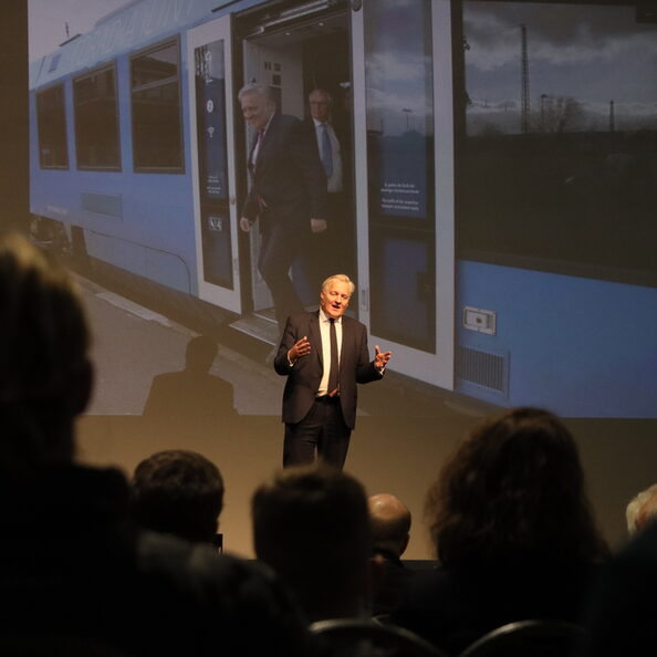 Landrat Wolfgang Spelthahn auf der Bühne
