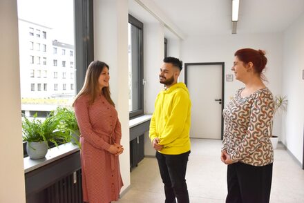 Das Dolmetscherteam im Gespräch