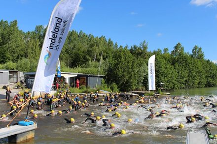 Schwimmer beim Triathlon