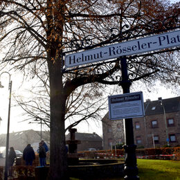 Blick auf den Helmut-Rösseler-Platz in Gey.