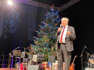 Landrat Spelthahn auf der Bühne