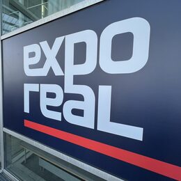 Schild Expo Real