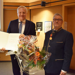 Landrat Wolfgang Spelthahn (l.)und Franz Josef Linnartz aus der Gemeinde Inden