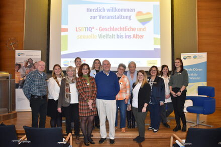 Auf dem Fachtag "LSBTIQ* - geschlechtliche und sexuelle Vielfalt bis ins Alter" des Kreises Düren wurden spannende Erkenntnisse und Anregungen für künftige Angebote für queere Menschen formuliert.