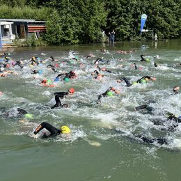 Schwimmmer im Blausteinsee