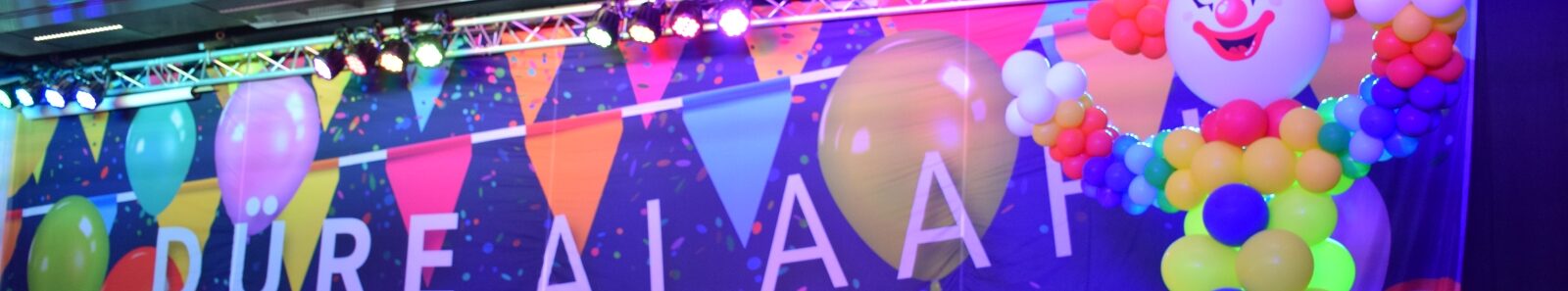 Neuer Ort, alte Tradition: Beim 48. Empfang der Närrischen Prominenz durch den Kreis Düren im Konferenzzentrum des Bismarckquartiers am Abend vor Weiberfastnacht begrüßte Landrat Wolfgang Spelthahn rund 1000 Jecken.