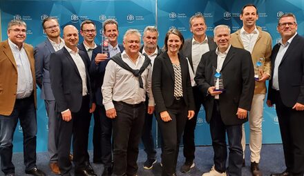 Gruppenbild bei der Preisverleihung